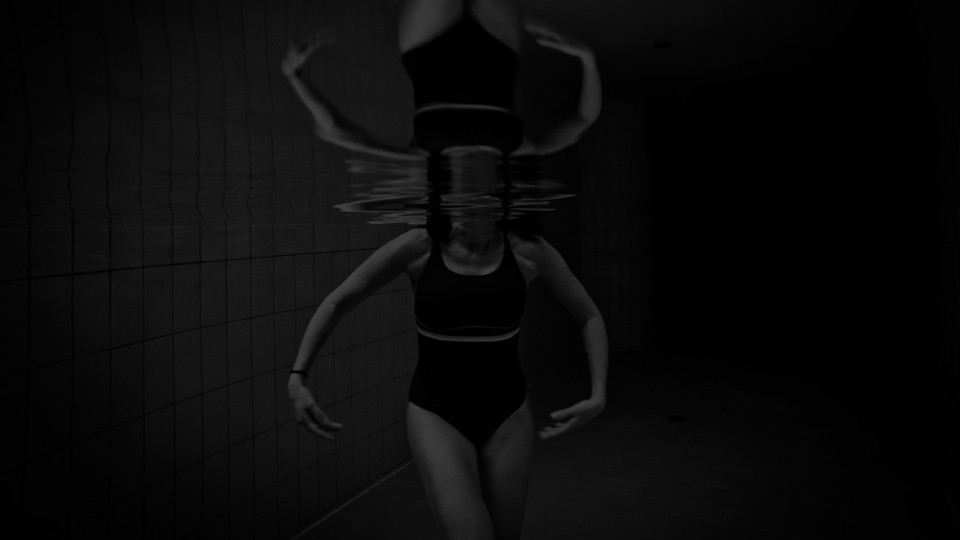 Water Mirror